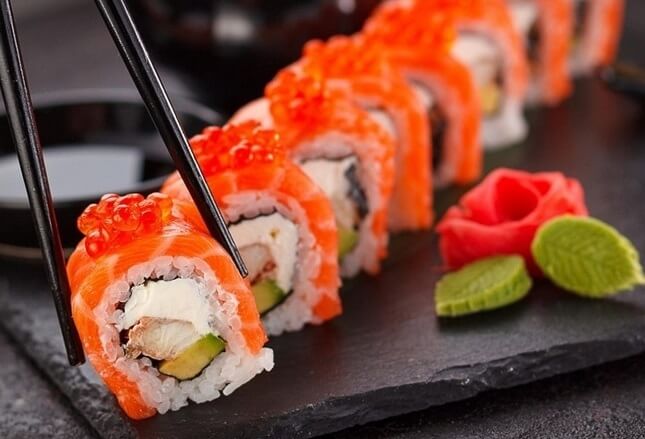 Dostawa sushi