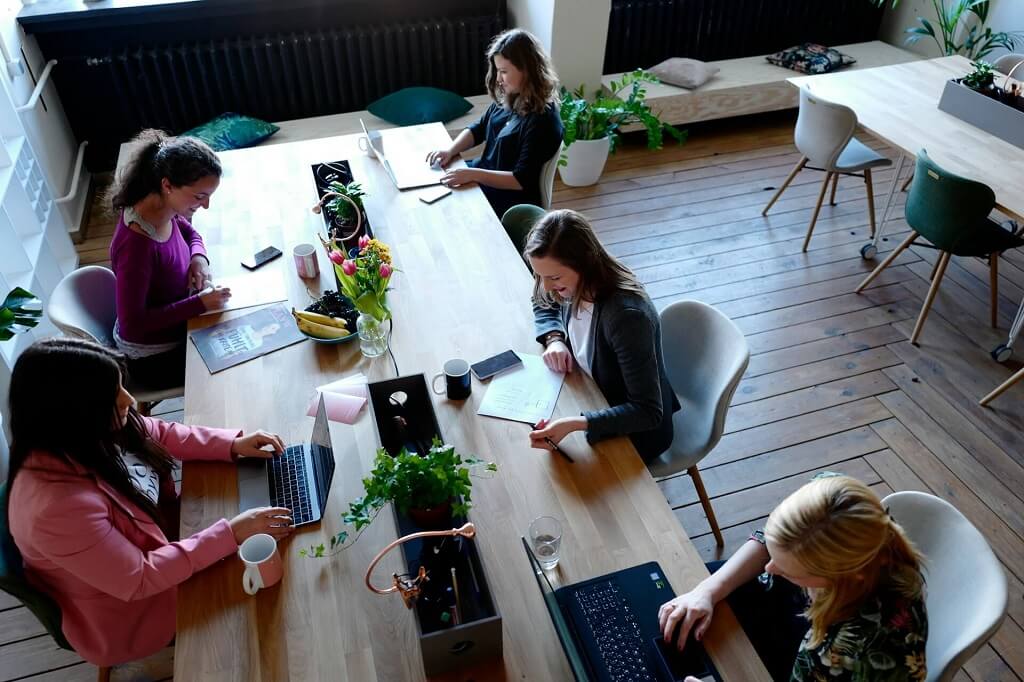 Coworking vs. home office